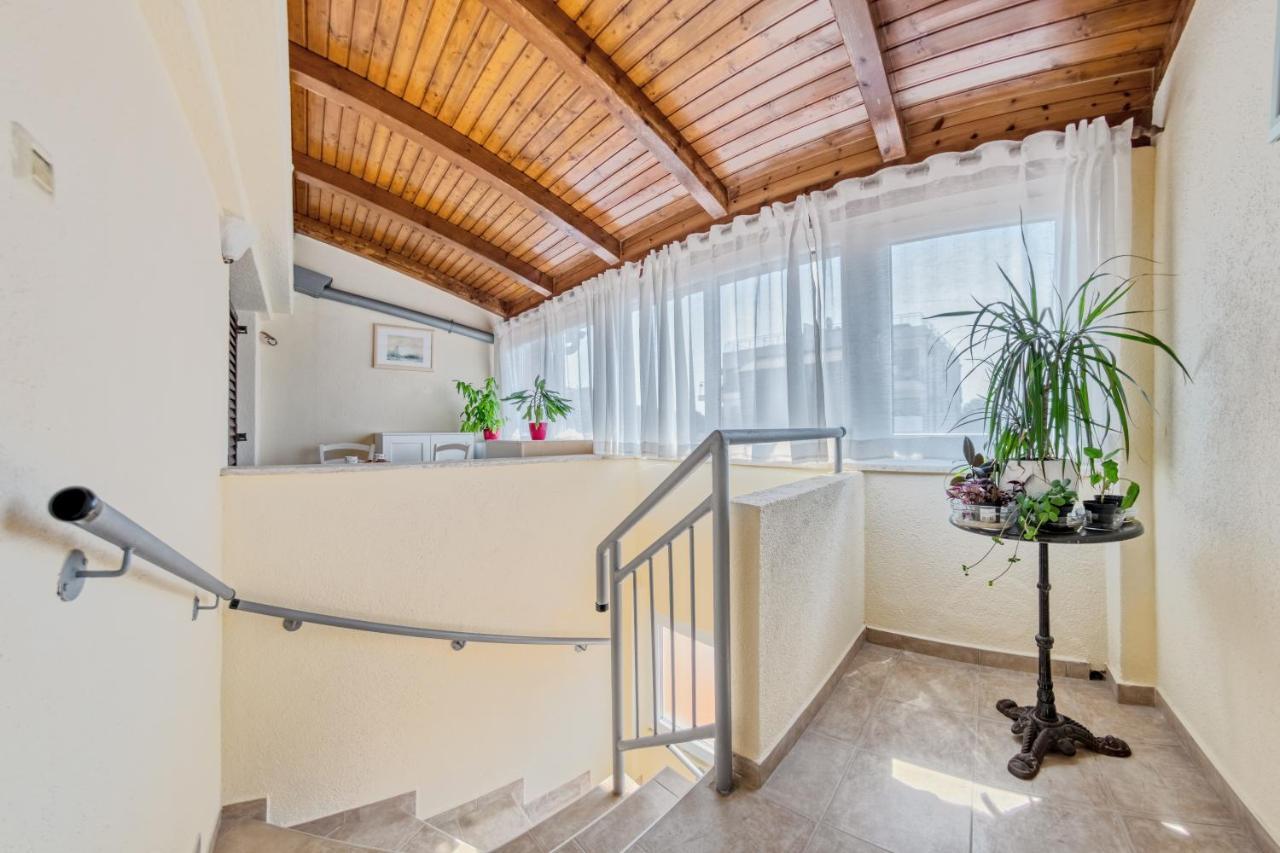 Penthouse Zola With Private Parking Apartment Medulin Bagian luar foto